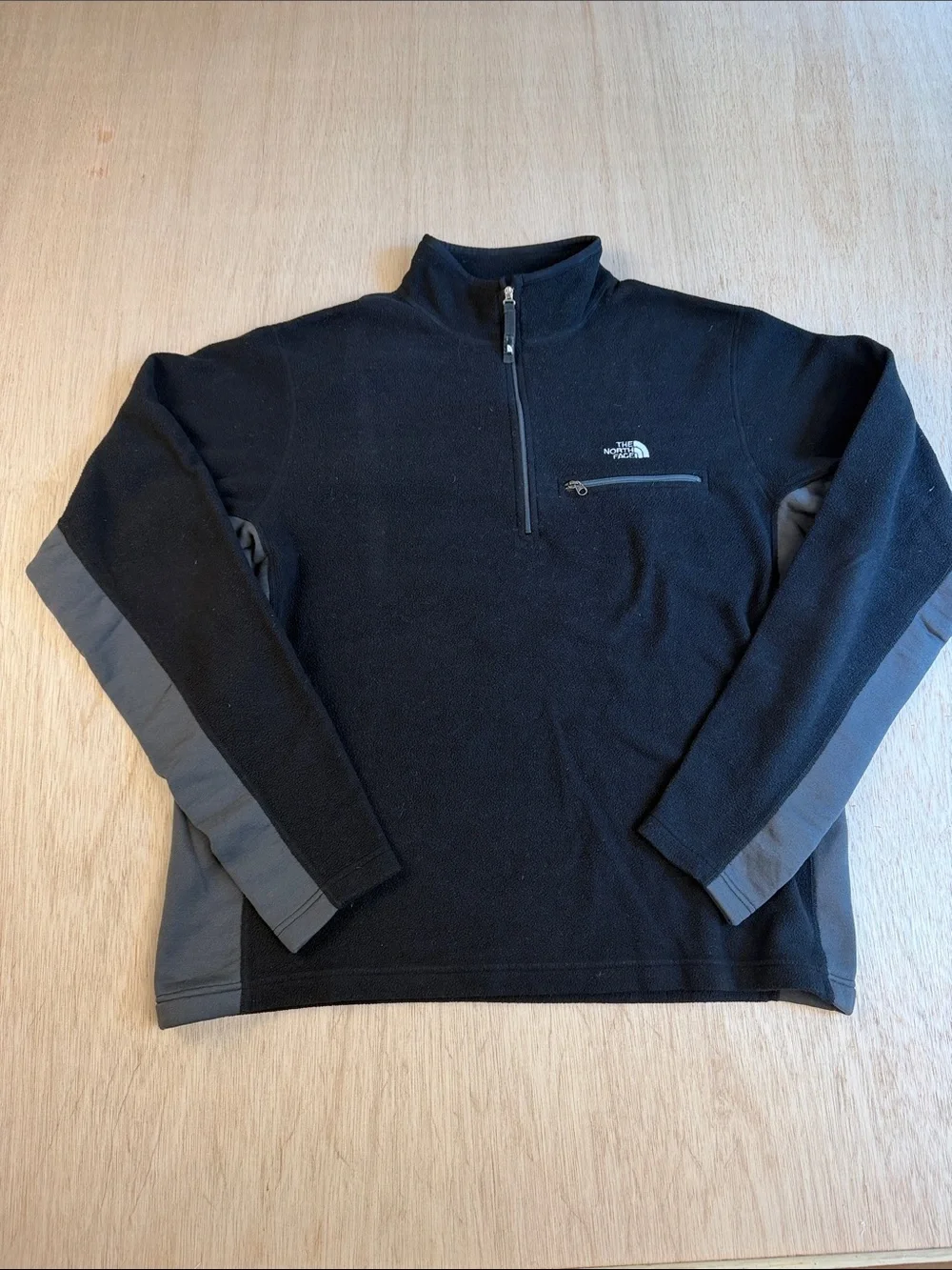 The North Face Polartec Quarter Zip Fleece Pullover Men’s Large Black EUC